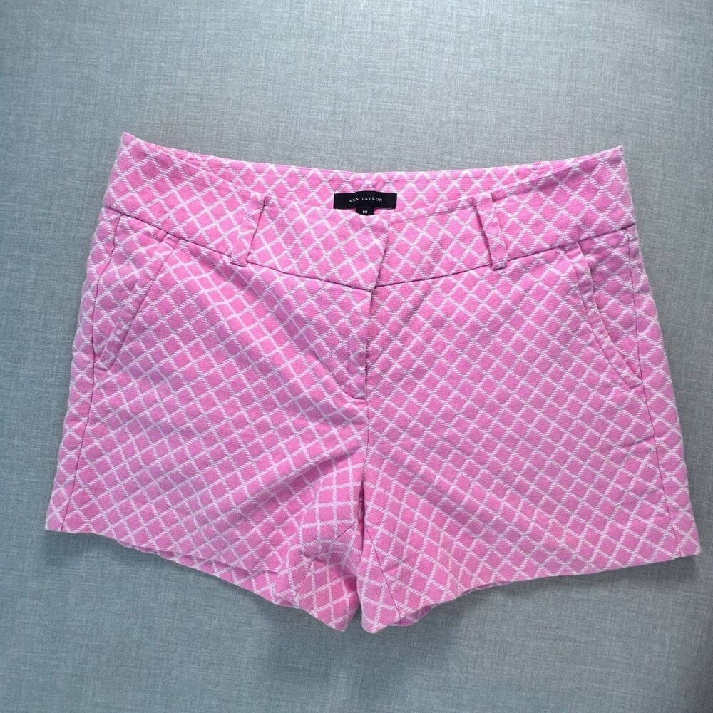 Ann Taylor Pink Patterned Shorts Size 10 Women’s Preppy Summer Dressy Casual